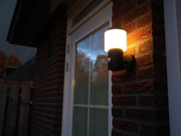 SHADA LED Außen-Wandleuchte Dresden 9,5W 700lm 2700K, Farbe schwarz, EEC: F (1000535) ***RESTPOSTEN***