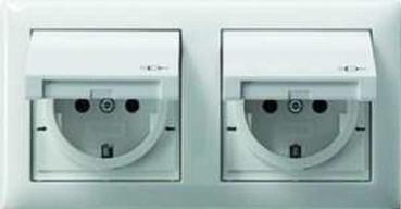 Gira 115803 SCHUKO-Steckdose mit Klappdeckel 2-fach, IP44