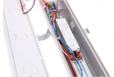SHADA LED-Feuchtraum-Wannenleuchte IP65, mit Durchverdrahtung, 36W 4320lm 4000K, 120cm, EEC: E (2400281_01) ***RESTPOSTEN***