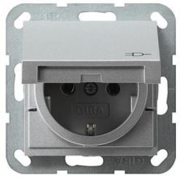 Gira 045426 System 55 Schuko-Steckdose mit Klappdeckel Farbe Aluminium lackiert