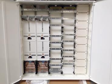 F-tronic Zählerschrank 4x 3.HZ Zählerfeld + 1x Verteilerfeld + 1x Verteilerfeld mit APZ + 1x Multimediafeld, 5-feldrig, Bauhöhe: 1400mm