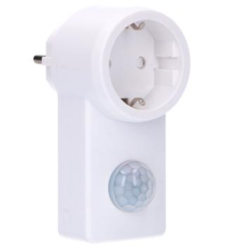 SHADA Steckdosenadapter mit Bewegungsmelder - PIR 120° IP20 - Weiß (0190116)