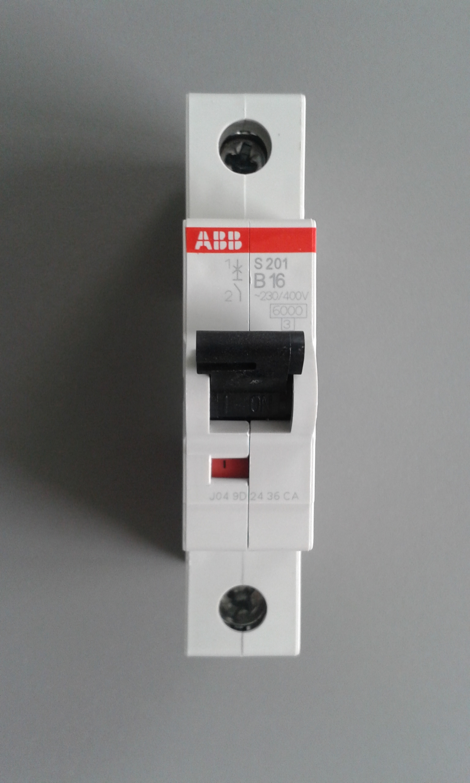 Однополюсный выключатель купить. ABB s201 c16. Автоматический выключатель ABB s201. Автоматический выключатель ABB c16. Автомат ABB 16a однополюсный.
