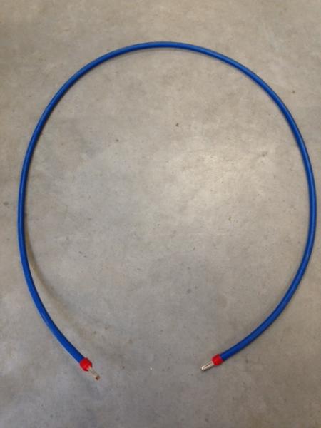 100cm Verdrahtungsbrücke H07V-K 10mm² mit Aderendhülse beidseitig, Farbe: Hellblau