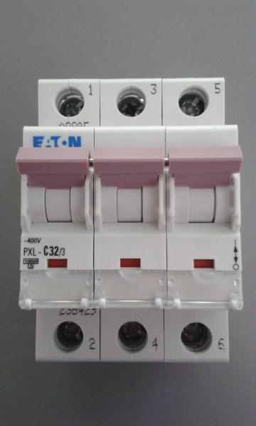 EATON Leitungsschutzschalter FUG PXL-C32/3 C32A 3polig (236429)