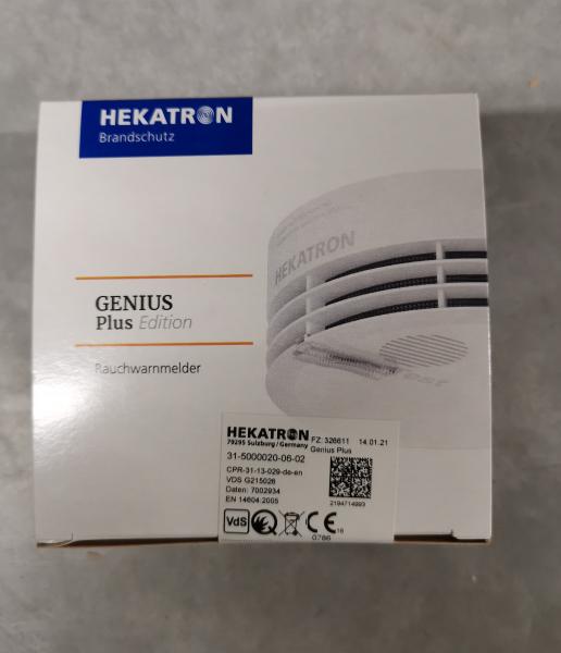 Hekatron 31-5000020-06-02 Genius Plus Rauchwarnmelder mit Klebepad