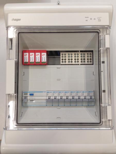 Hager VE412DN 4-reihig VECTOR Sicherungskasten Aufputz IP65 feuchtraum ANSCHLUSSFERTIG verdrahtet mit Klemmblock und Dehn Überspannungsschutz (#3)